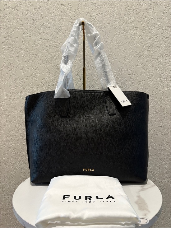 Furla Handbags - NWT Furla Nero Pebbled Leather Tote with Dustbag